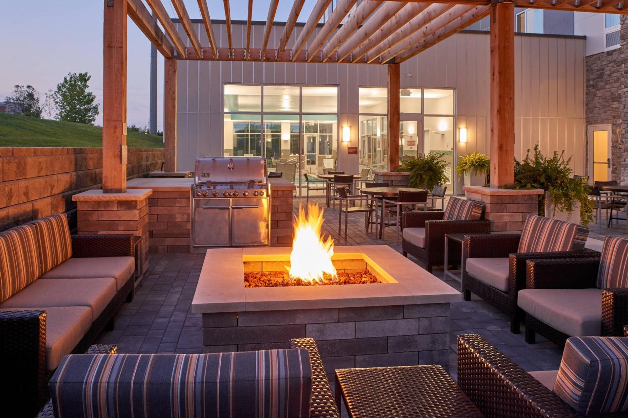Towneplace Suites By Marriott Cleveland Solon Eksteriør bilde